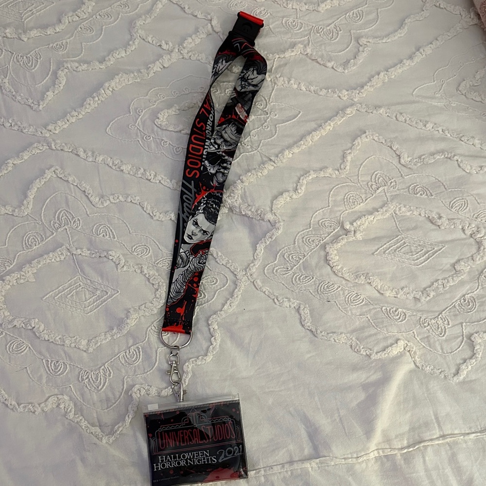 Universal Black and Red Halloween Horror Nights Lanyard 2021